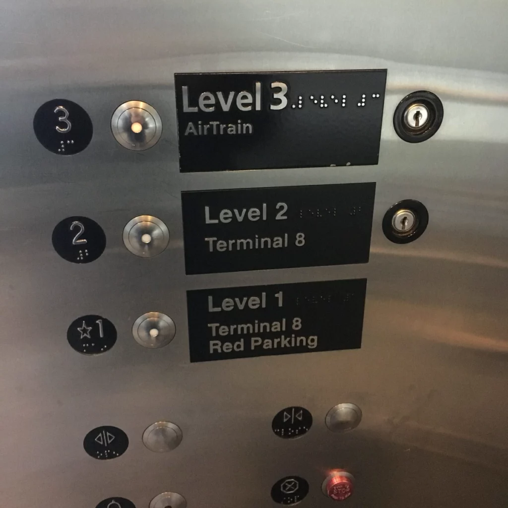 JFK AirTrain Elevator